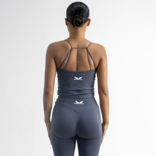 Conquer Twist Top